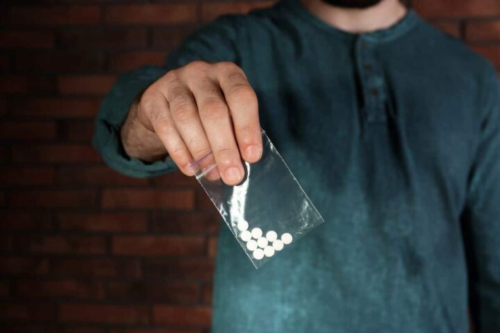 How To Detox From Meth At Home - southeastaddiction.com